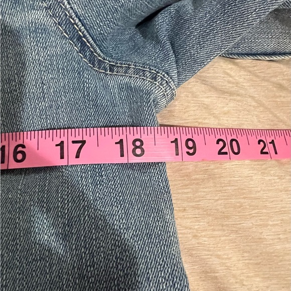 Jessica Simpson Stretch Jean Jacket Medium Wash Size M - Picture 12 of 15